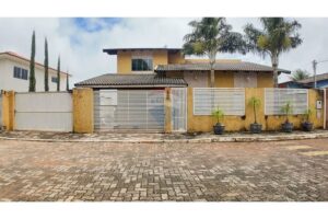 Casa 3 Quartos em Arniqueiras