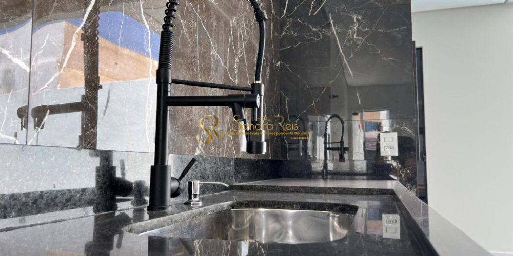 Casa a venda em arniqueiras - Sandra Reis - remax (9)