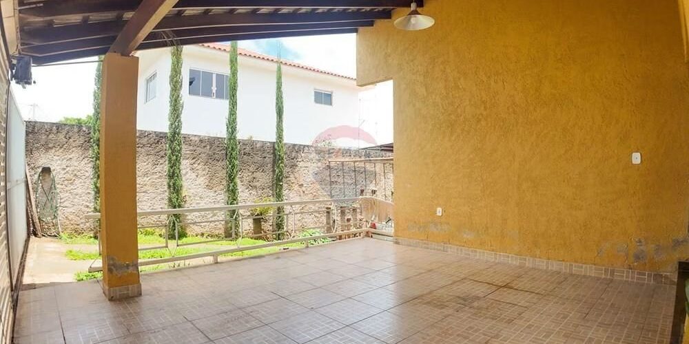 df-brasilia-aguas-claras-setor-habitacional-arniqueiras-casa-em-condominio-fechado-a-venda-3-quartos-681a7816-21_converted