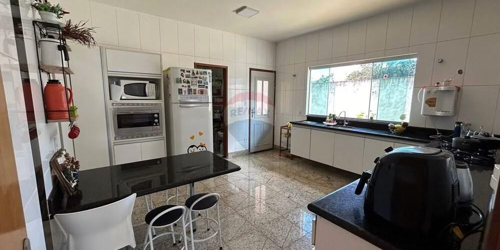 df-brasilia-vicente-pires-rua-8-vicente-pires-casa-em-condominio-fechado-a-venda-3-quartos-681a7dff-21_converted